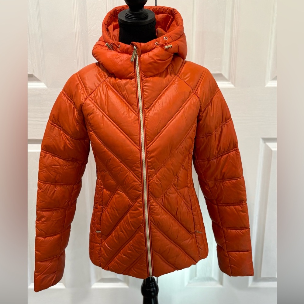 MICHAEL KORS PACKABLE QUILTED DOWN  PUFFER JACKET ORANGE SPICE SIZE XS